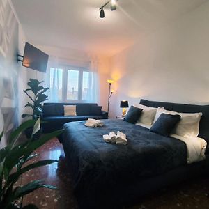 Akinita Guest House